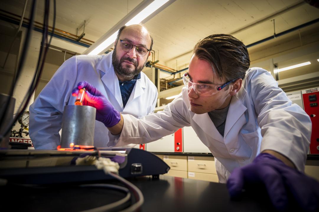 Stylianou and a student use LED reactor