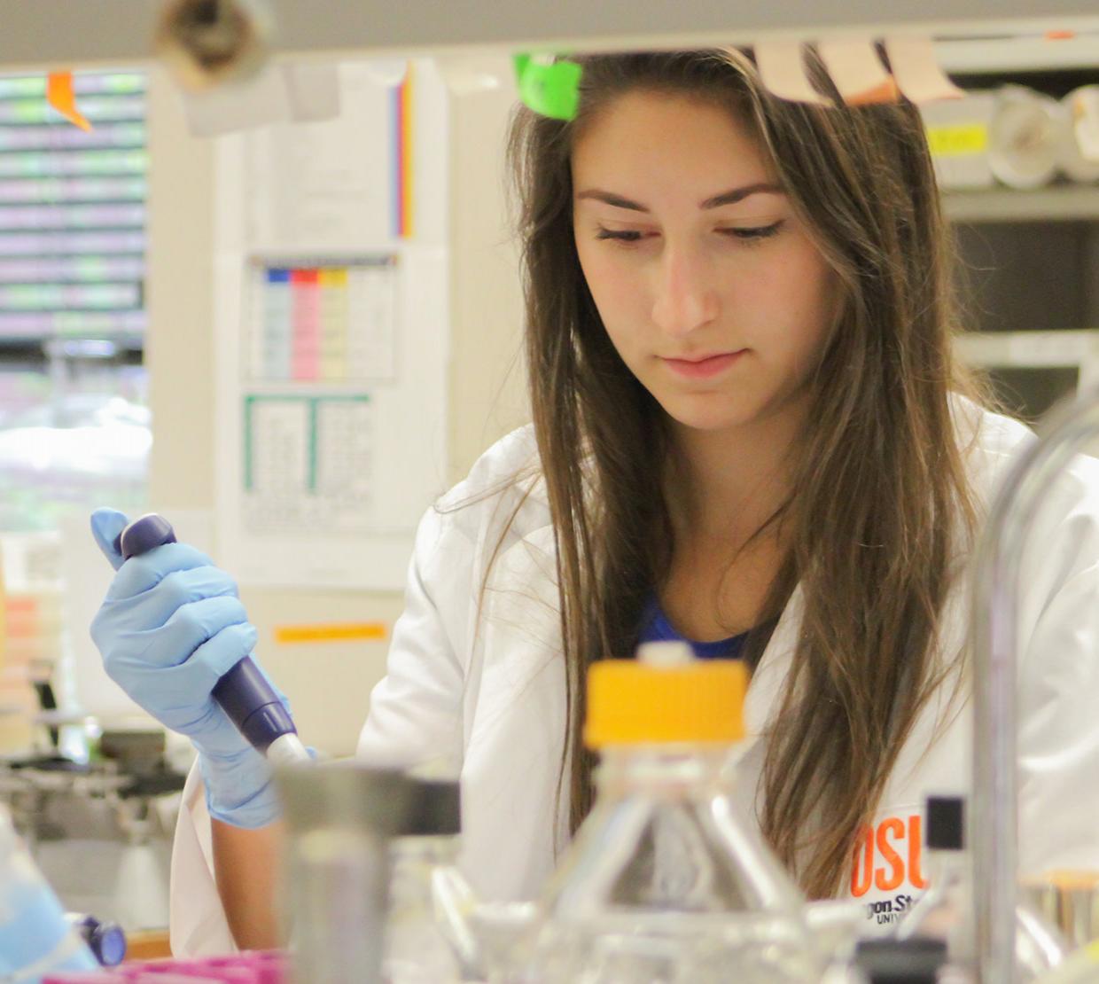 Kendra Jackson working in a lab