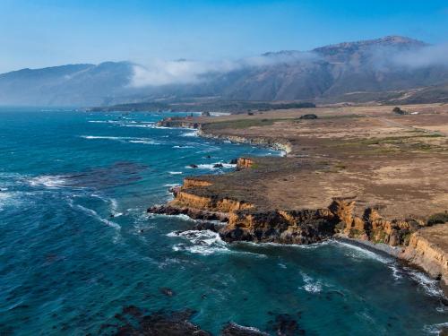Cliffs and oceanside on coastal range.
