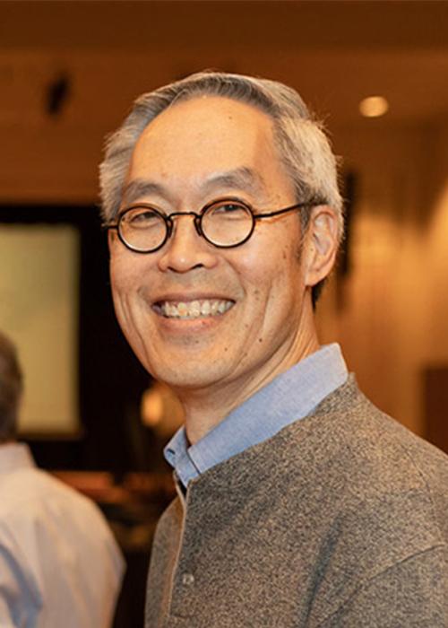 Victor Hsu in Lobby