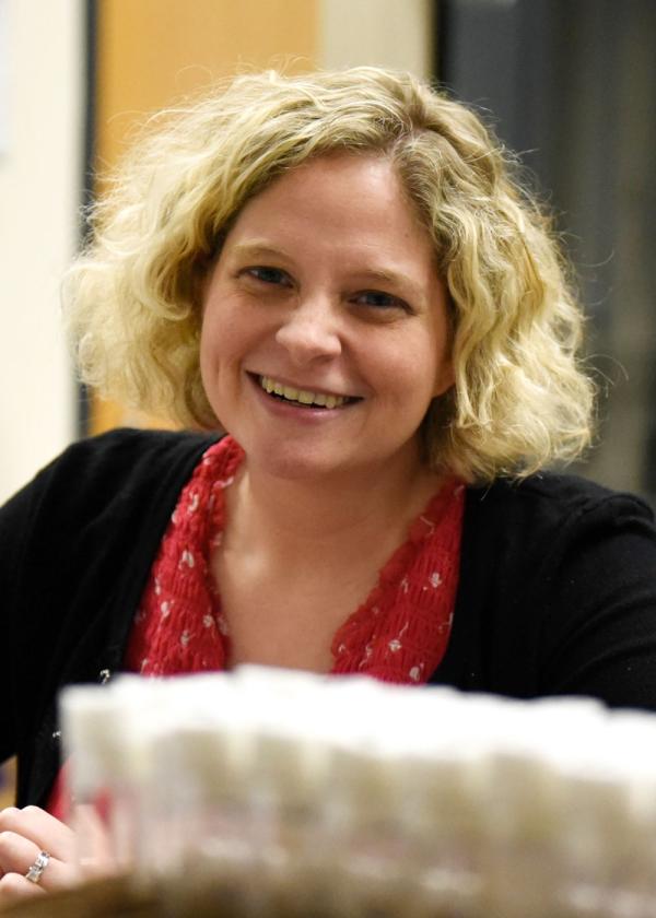 Headshot of Alysia Mortimer in the laboratory