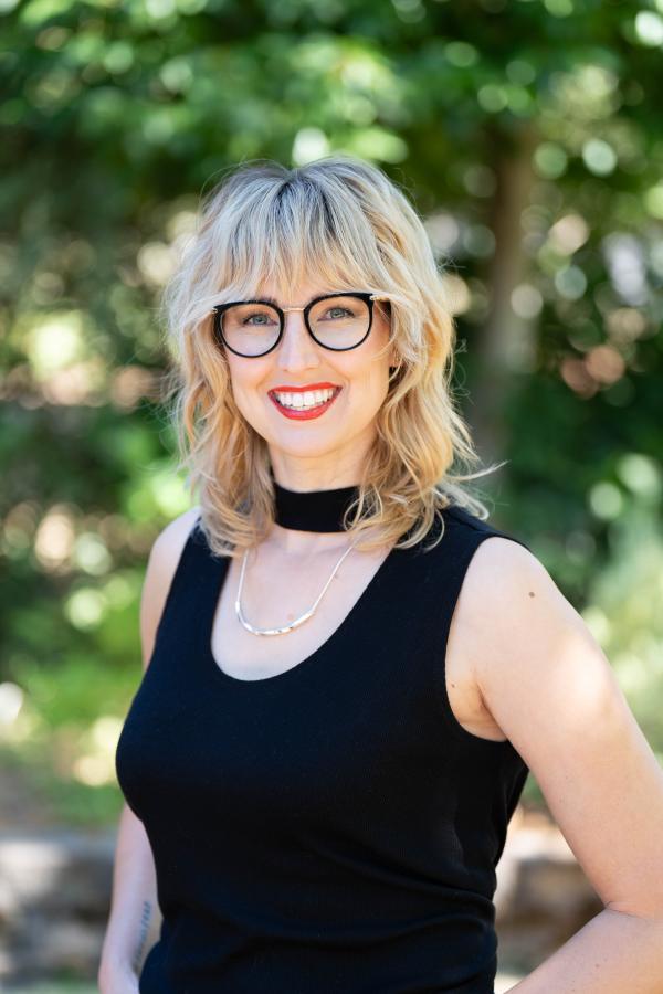 Erica Martin headshot.