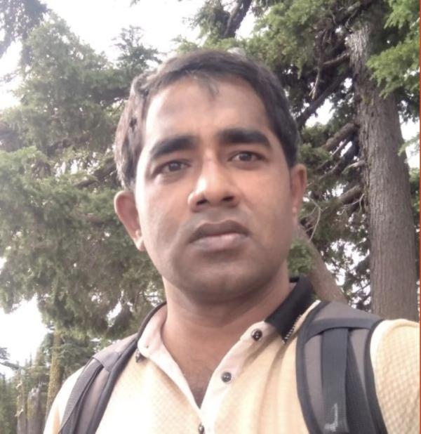 yogesh headshot