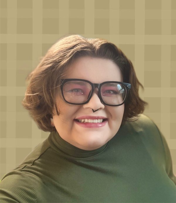 Smiling headshot of Mads