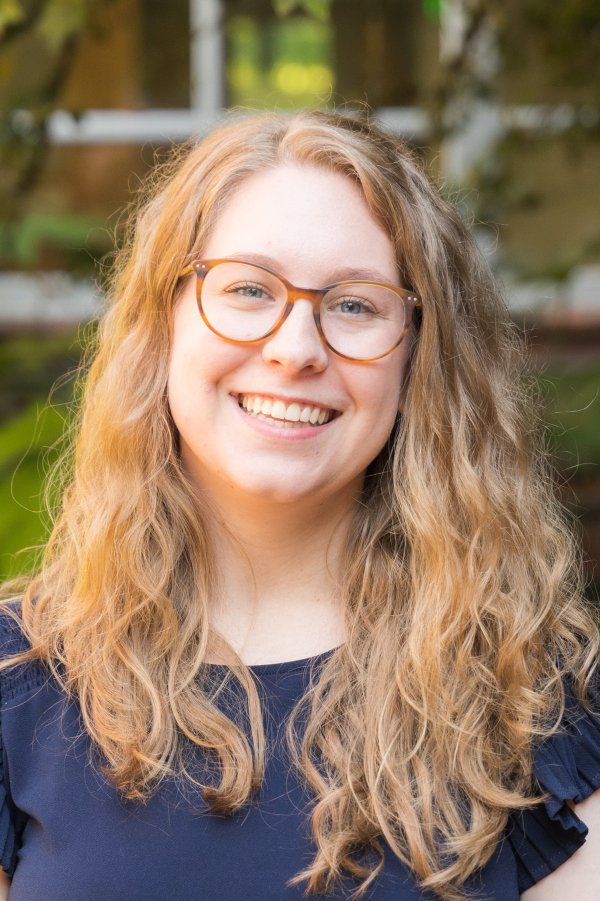 head shot of Julia Clem