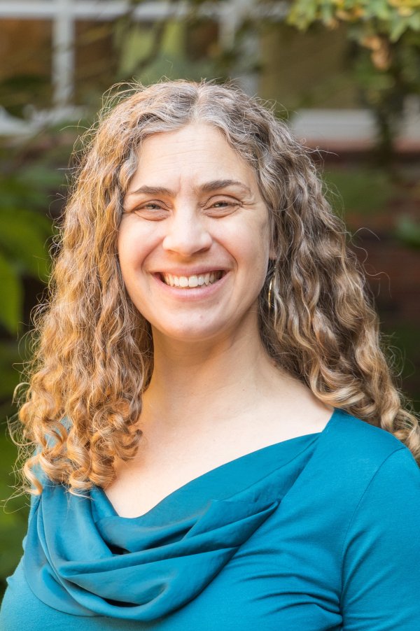 head shot of Sarah Henkel