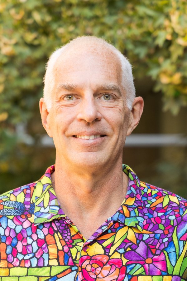 head shot of Mark Lavery