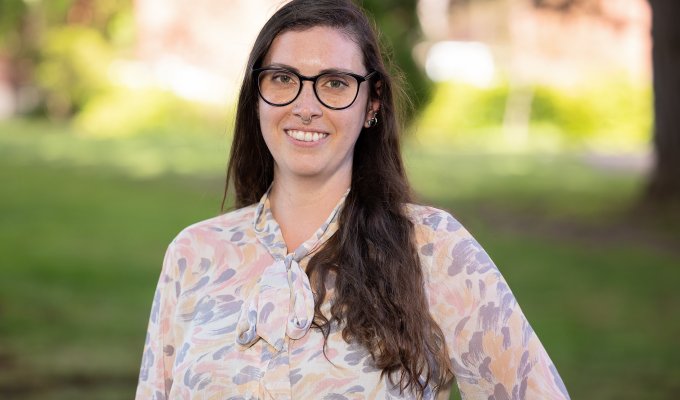 Headshot of a woman.