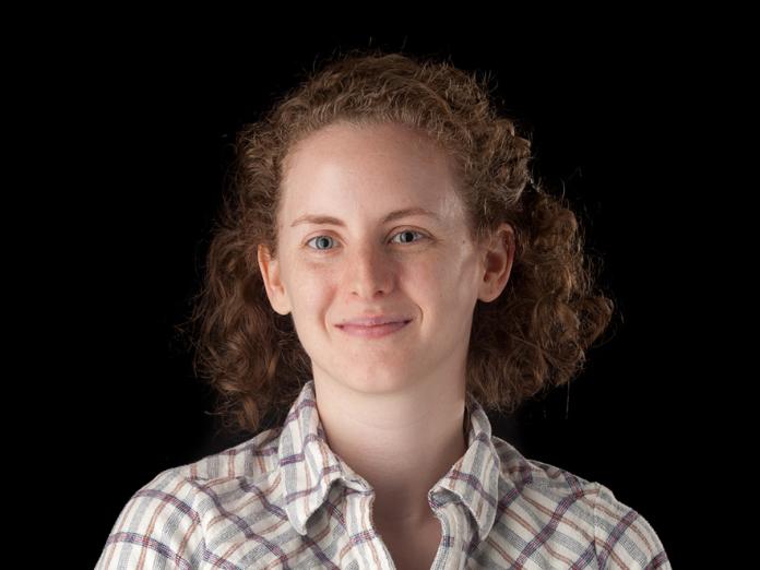 Modal image of Paula Weiss.