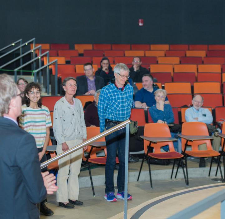 Corinne Manogue honoring students and faculty