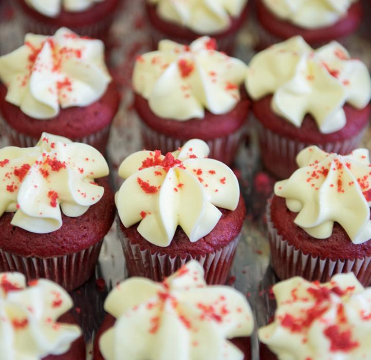 red velvet cupcakes